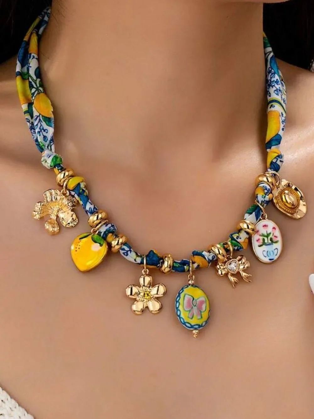 Boho flower necklace #2796